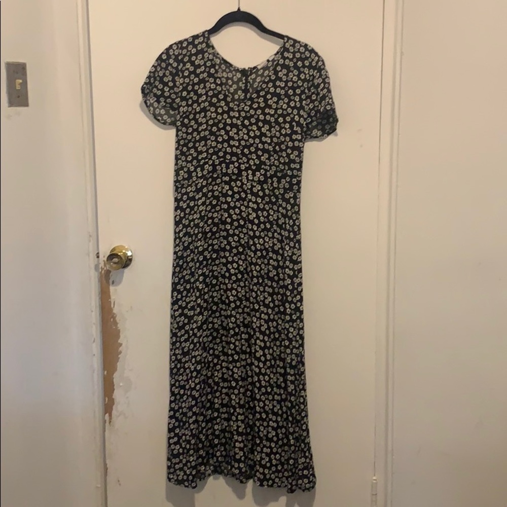 Cute floral midi dress